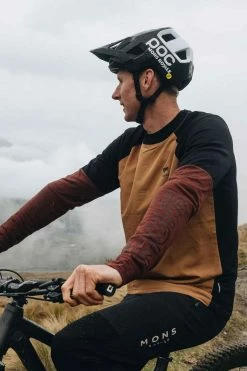 TARN WIND Herren-Merino-Langarmshirt , Slow Bake Von MONS ROYALE 10 TARN WIND Herren-Merino-Langarmshirt , Slow Bake Von MONS ROYALE -Günstiges E-Bikes Geschäft 1JnC6CWcOFePGxBTv6unrg 33012197 578 3