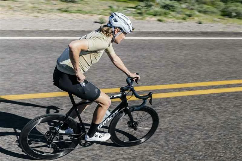 MK3 CARGO Herren-Gravel-Trägerhose Mit Pad, Schwarz Von 7MESH 5 MK3 CARGO Herren-Gravel-Trägerhose Mit Pad, Schwarz Von 7MESH – Bild 3