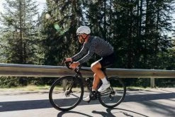 ALTERNATIVE LIGHT Herren-Langarmtrikot , Castlerock Von ISADORE -Günstiges E-Bikes Geschäft 23n9P3MnE93wvNnGuB0MtJ 33012033 clr 2