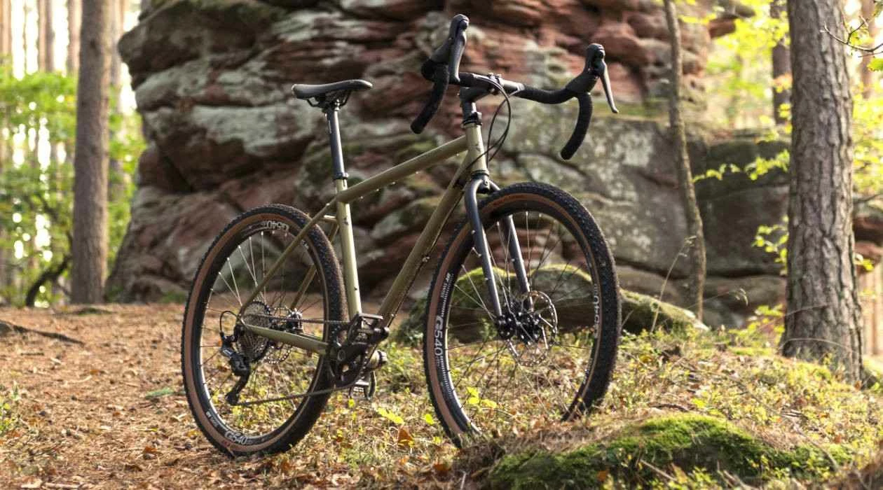 VASCO 28 SELECT 22.2 Gravelbike, Oliva Metallic Matt Von TOUT TERRAIN 4 VASCO 28 SELECT 22.2 Gravelbike, Oliva Metallic Matt Von TOUT TERRAIN – Bild 2