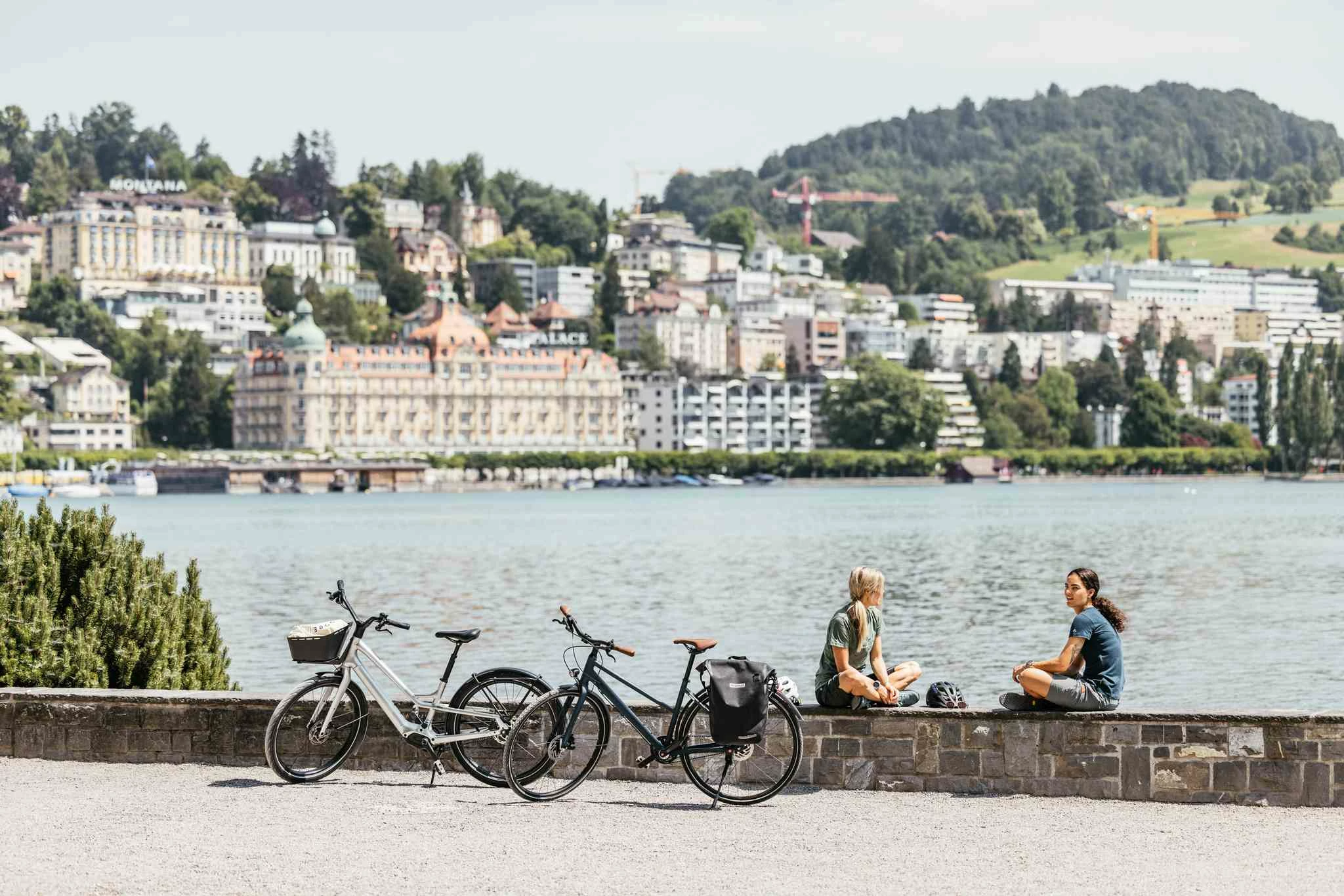 PIAZZA GRANDE Hinterradtasche (Single), Grau Schwarz Von VELOPLUS SWISS DESIGN 12 PIAZZA GRANDE Hinterradtasche (Single), Grau Schwarz Von VELOPLUS SWISS DESIGN – Bild 10