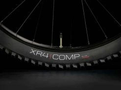 RAIL 5 625 W E-MTB, Matte Trek Black Miami Green Von TREK -Günstiges E-Bikes Geschäft 4IqFBHYxcT92NFzPIpcbur 33007678 matte trek blk 11