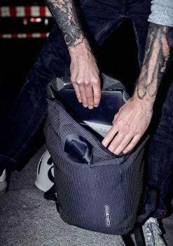 VELOCITY HIGH VISIBILITY Rucksack, Schwarz Von ORTLIEB 7 VELOCITY HIGH VISIBILITY Rucksack, Schwarz Von ORTLIEB -Günstiges E-Bikes Geschäft 4RG6LCCffd2rHDibj878Mp 33006259 002 2