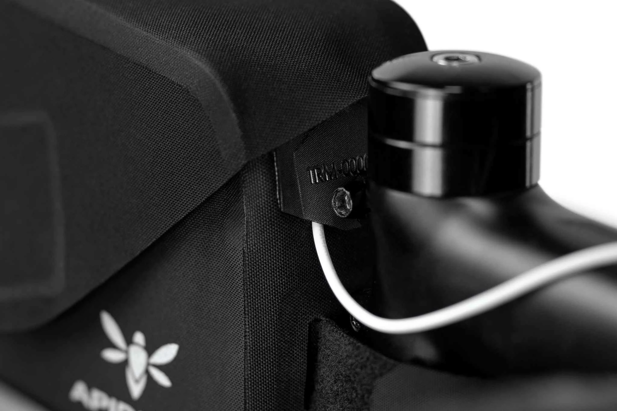 RACING TOP TUBE PACK 1L Oberrohrtasche, Black Von APIDURA 8 RACING TOP TUBE PACK 1L Oberrohrtasche, Black Von APIDURA – Bild 6