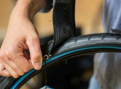 RETYRE SKIN WINTER TRAVELLER 700 X 47C, Schwarz Von RETYRE -Günstiges E-Bikes Geschäft 5seF7oTG9YlqS6QUgPwUS3 33006402 schwarz 2