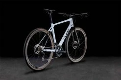 SL ROAD SL City- Und Alltagsvelo, Frostwhite Black Von CUBE -Günstiges E-Bikes Geschäft 6ovW7EY6bGzzPMyaAXSphC 33007271 frostwhitenbla 2