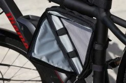 TOOLBOX Doppel-Rahmentasche, Schwarz Von VELOPLUS SWISS DESIGN -Günstiges E-Bikes Geschäft 6vTRVfY9UWK2C1dbqDNEVN 33002066 001 4