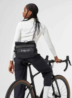 WAIST PACK Hipbag/Lenkertasche, Schwarz Von AEVOR 21 WAIST PACK Hipbag/Lenkertasche, Schwarz Von AEVOR -Günstiges E-Bikes Geschäft 6wPPL1HabdQATFwhlneI2P 33016613 001 8