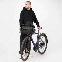 TRIPLE BIKE BAG Velo-/Umhängetasche, Schwarz Von AEVOR 11 TRIPLE BIKE BAG Velo-/Umhängetasche, Schwarz Von AEVOR -Günstiges E-Bikes Geschäft 77Fmoa1J9IhwU3dtxv6foU 33007551 001 4