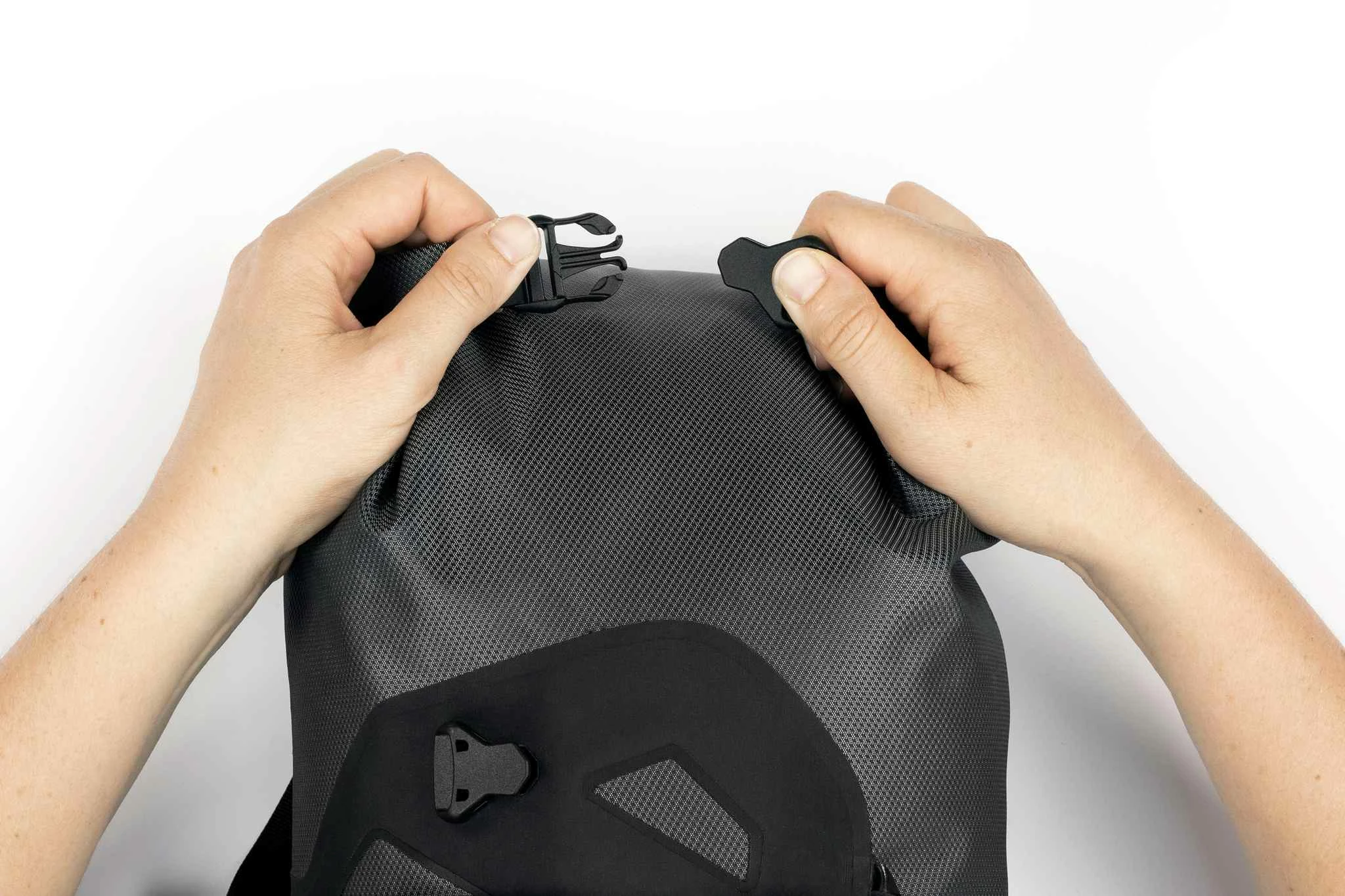 EXPEDITION HANDLEBAR PACK 9L Lenkertasche, Grey Von APIDURA 10 EXPEDITION HANDLEBAR PACK 9L Lenkertasche, Grey Von APIDURA – Bild 8