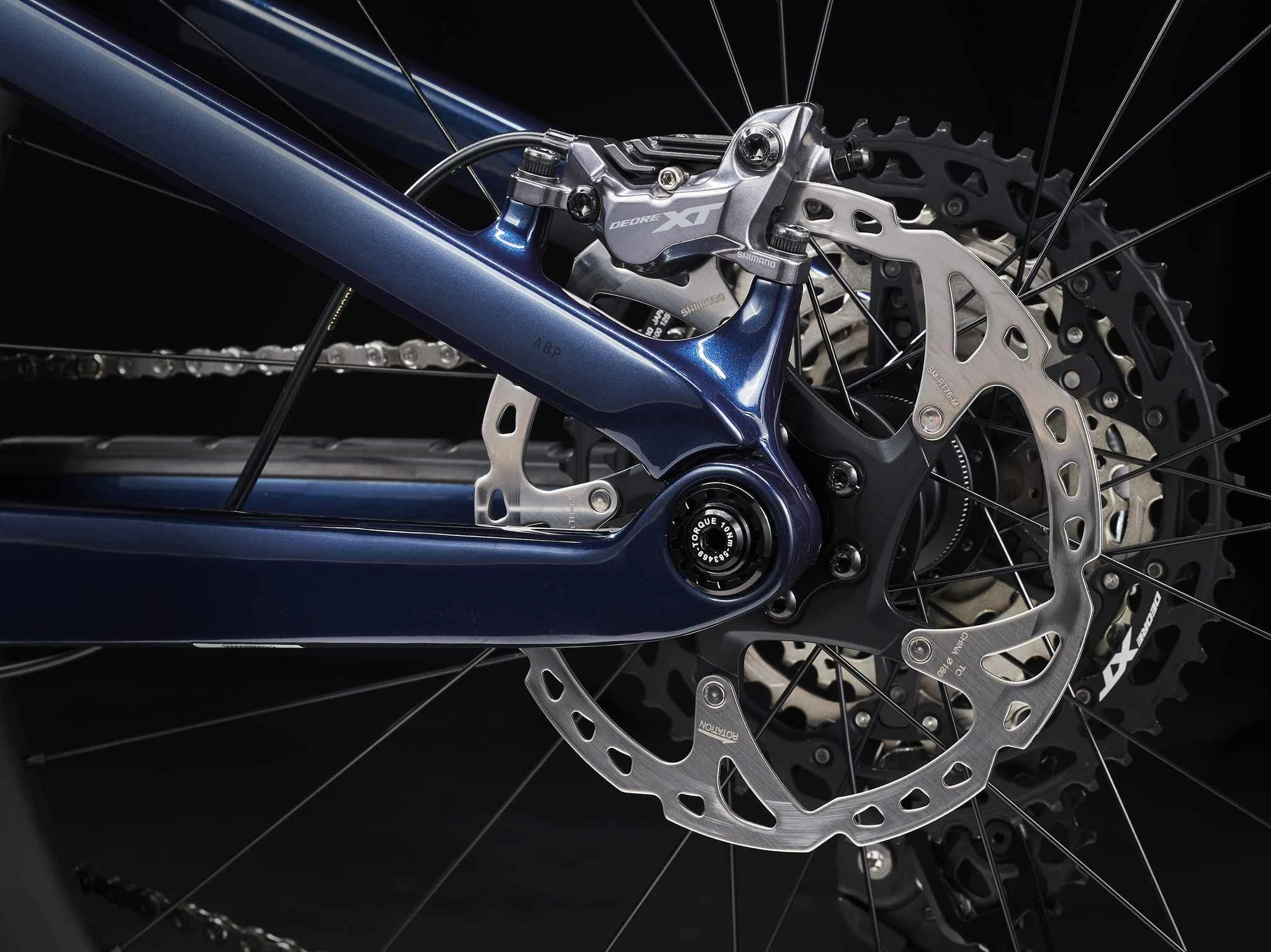 FUEL EX 9.8 XT GEN 6 Mountainbike, Mulsanne Blue Von TREK 9 FUEL EX 9.8 XT GEN 6 Mountainbike, Mulsanne Blue Von TREK – Bild 7