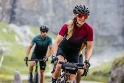UMA GT SUMMER C2 SHIFTER Damen-Kurzarmtrikot , Bolgheri Red Von ASSOS -Günstiges E-Bikes Geschäft TpOzmtQ13vDyZaUVgZ4fX 33006518 4m 4